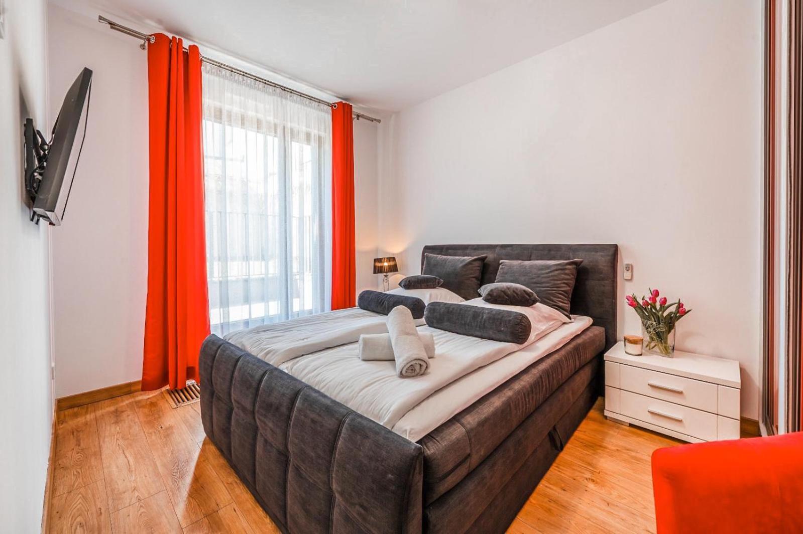 Katania Moxy Te&Am Cracow Apartment คราคูฟ ภายนอก รูปภาพ