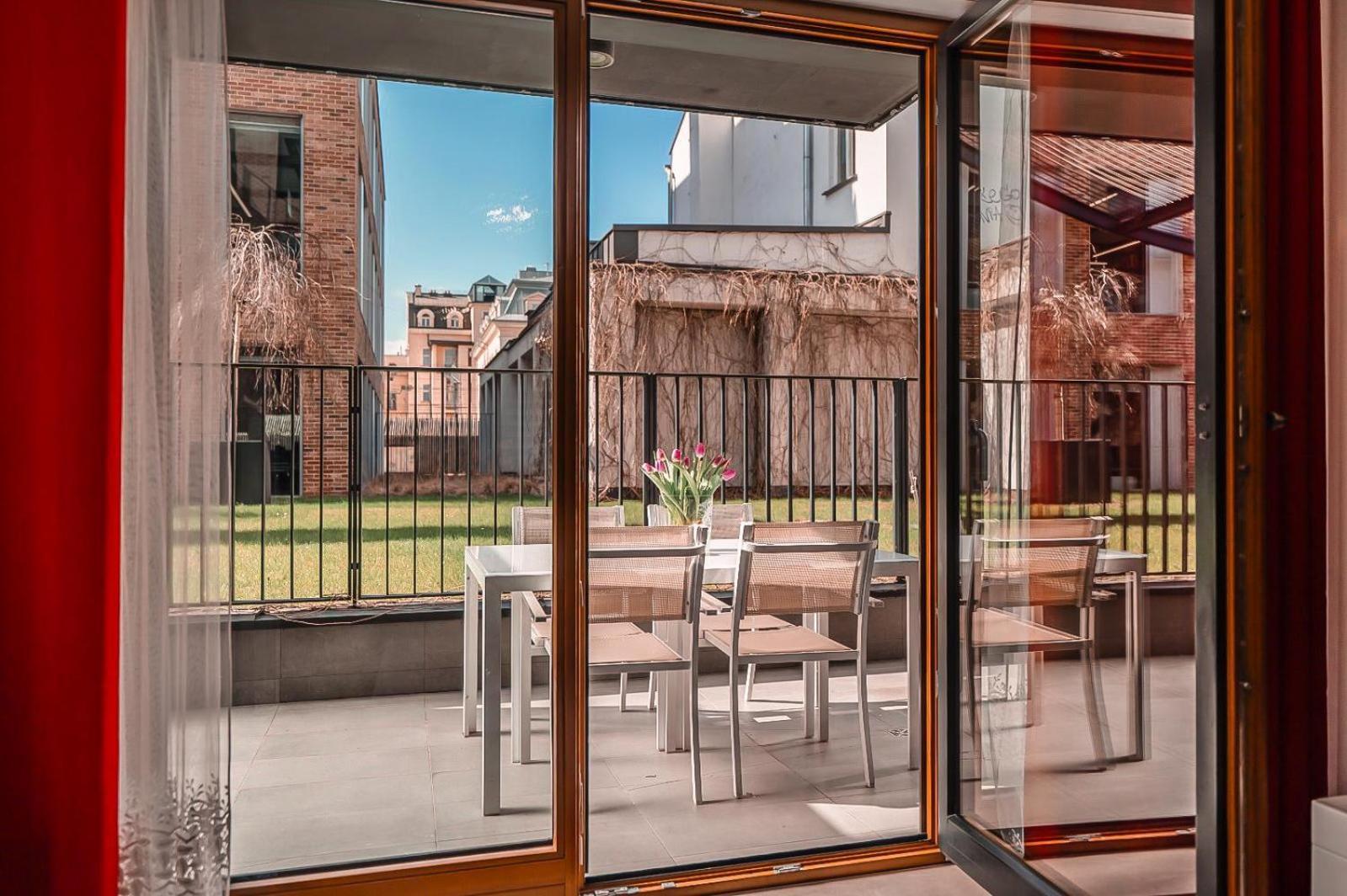 Katania Moxy Te&Am Cracow Apartment คราคูฟ ภายนอก รูปภาพ